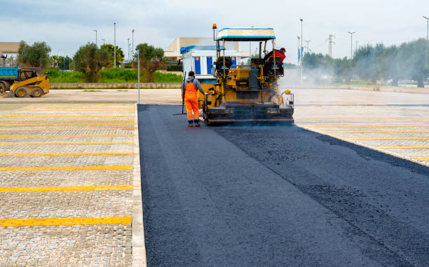 Best Residential driveway pavers in Monmouth, IL